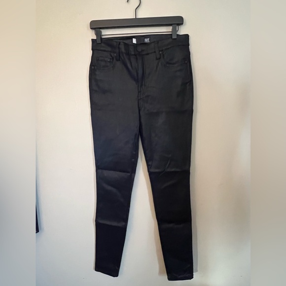 Kut from the Kloth Pants - Kut From the Kloth brand women’s faux leather pants m. Style Mia size M black